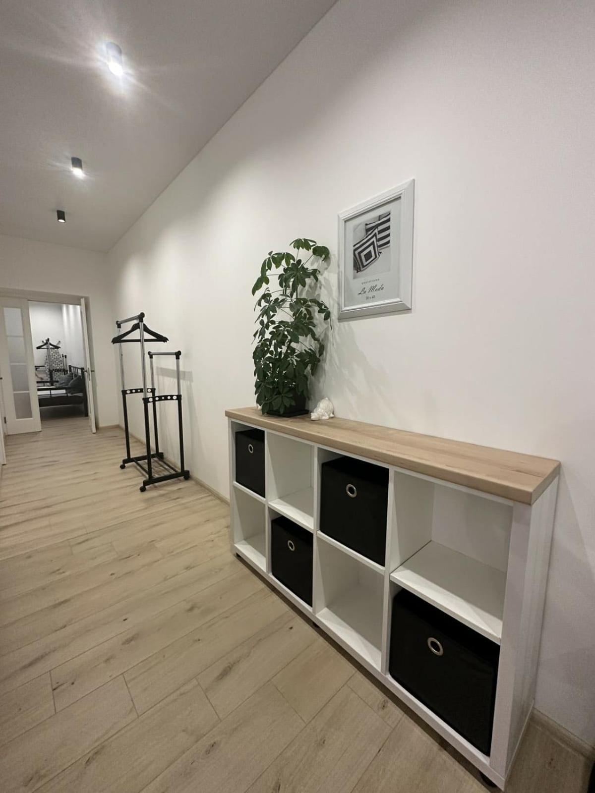 Soborna Apartment Rivne Buitenkant foto